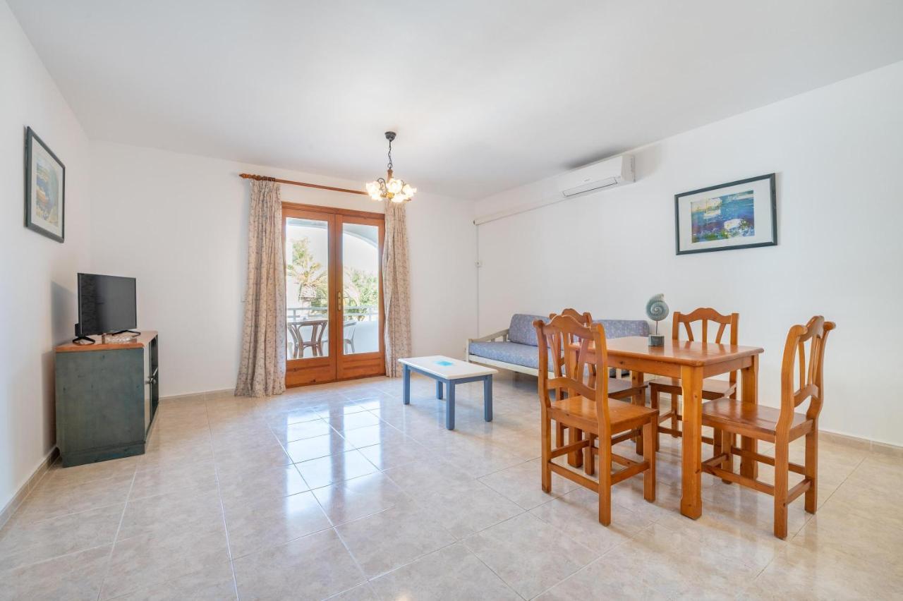 Apartamentos Karin 1ºa Cala D´Or Dış mekan fotoğraf